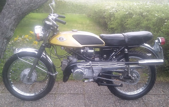 Suzuki Stinger 2 of 5