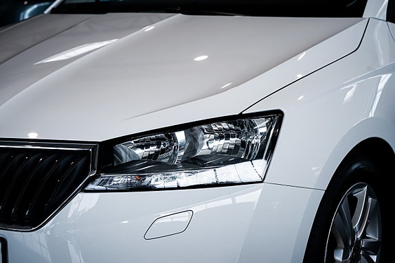 Skoda Fabia 4 of 5