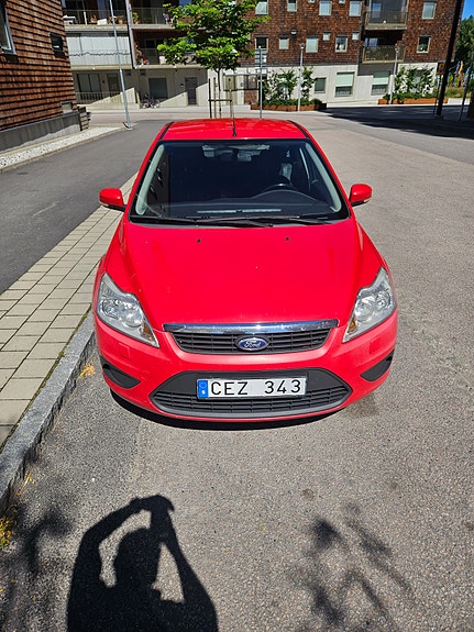 Ford Focus 2 of 5