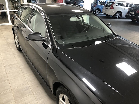 Audi A4 5 of 5