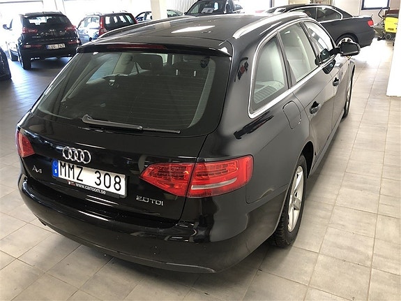 Audi A4 4 of 5