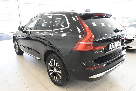 Volvo XC60 6 of 22