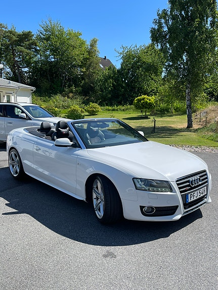 Audi Cabriolet 2 of 7