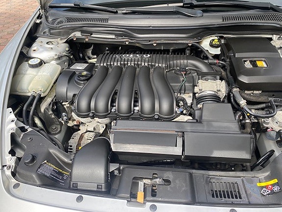 Volvo C70 6 of 14