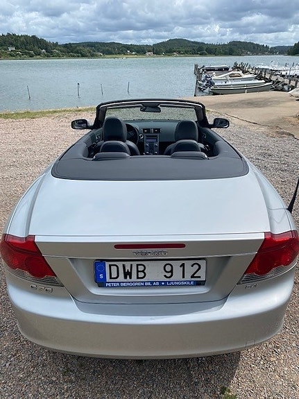 Volvo C70 10 of 14