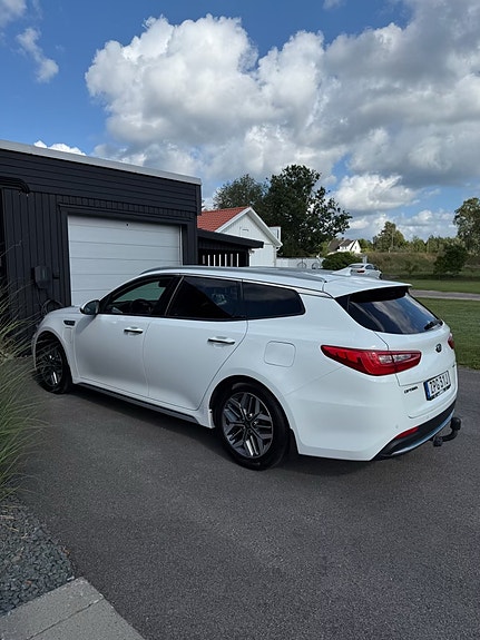Kia Optima 3 of 5