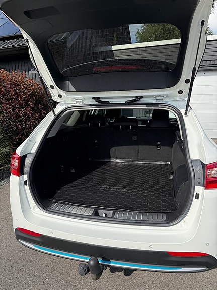 Kia Optima 2 of 5