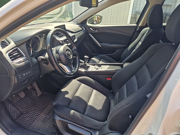 Mazda 6 10 of 13