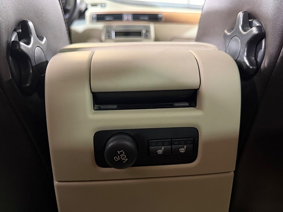 Volvo XC70 20 of 29