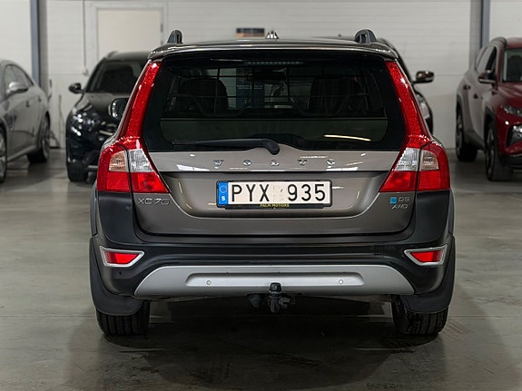 Volvo XC70 4 of 5