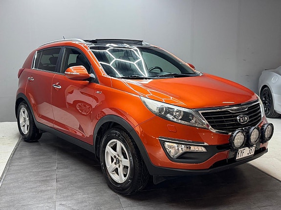 Kia Sportage 2 of 5