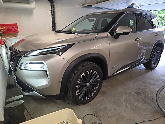 Nissan X-Trail 6 of 15