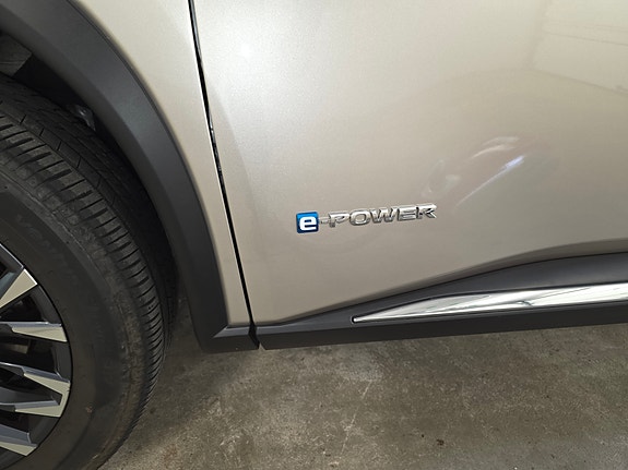 Nissan X-Trail 9 of 27