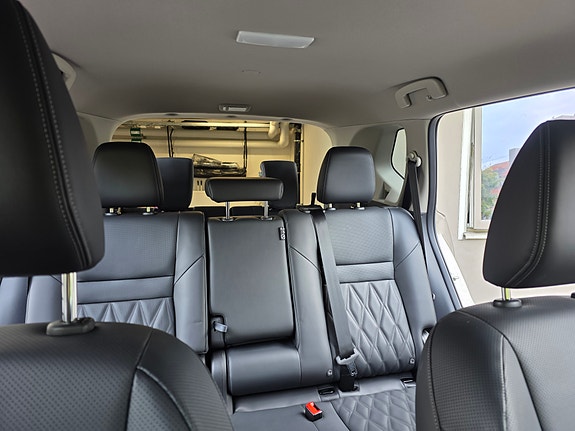 Nissan X-Trail 15 of 27