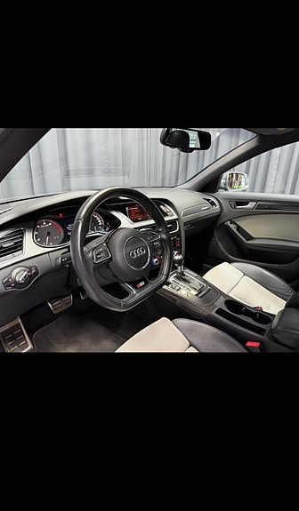 Audi S4 10 of 17