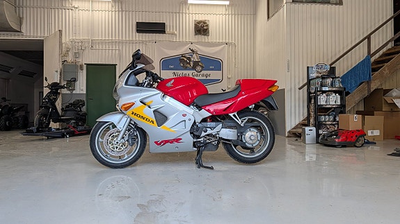 Honda VFR800 Jubileumsmodell 6 of 12