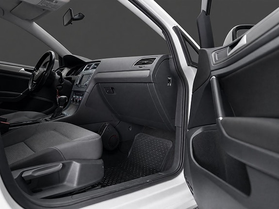 Volkswagen Golf I 13 of 15