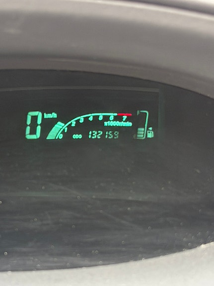 Toyota Yaris 2 of 8