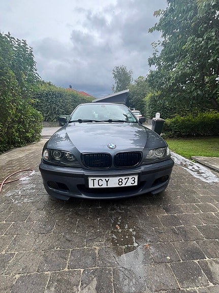 BMW 318i 25 of 28