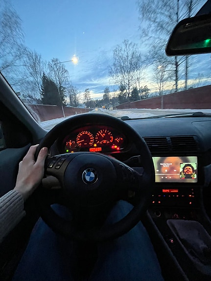 BMW 318i 28 of 28