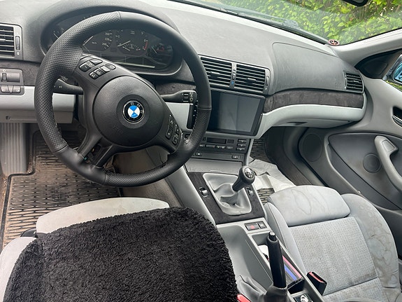 BMW 318i 9 of 28