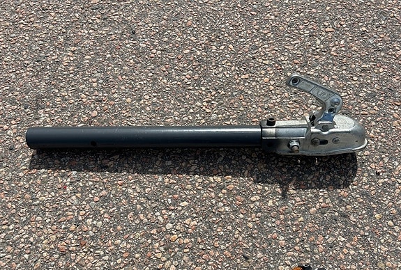 Båt Regal Commodore 322 med båtvagn 18 of 18