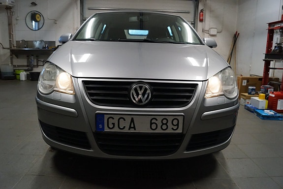 Volkswagen Polo 12 of 13