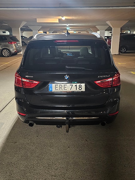 BMW 220d 4 of 5