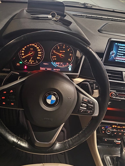 BMW 220d 5 of 5