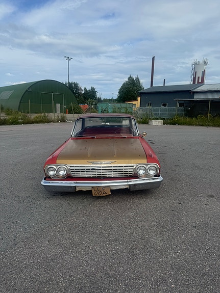 Chevrolet Impala 5 of 16