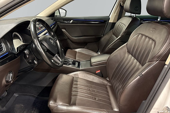 Skoda Superb 5 of 6