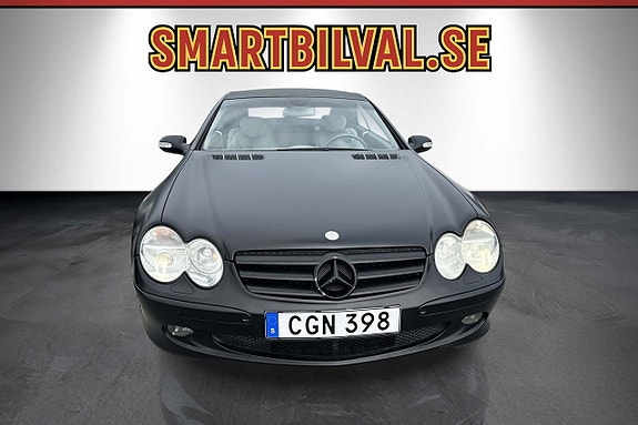 Mercedes-Benz SL500 2 of 16