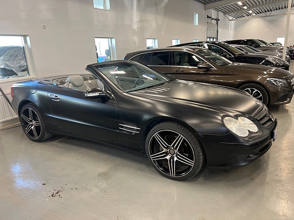 Mercedes-Benz SL500 2 of 18