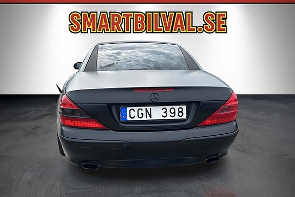 Mercedes-Benz SL500 6 of 16
