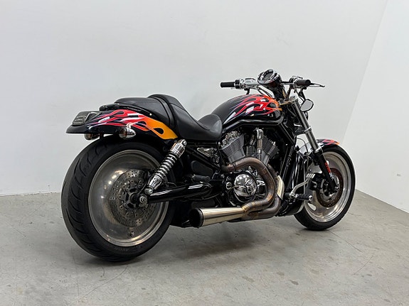 Harley-Davidson V-Rod 4 of 5
