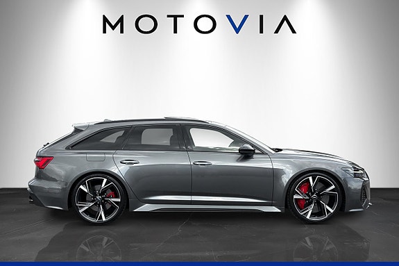 Audi RS6 2 of 24