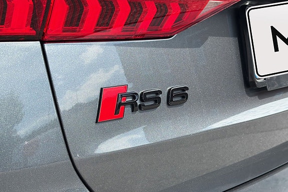 Audi RS6 12 of 25