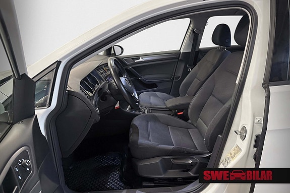Volkswagen e-Golf VII 8 of 21
