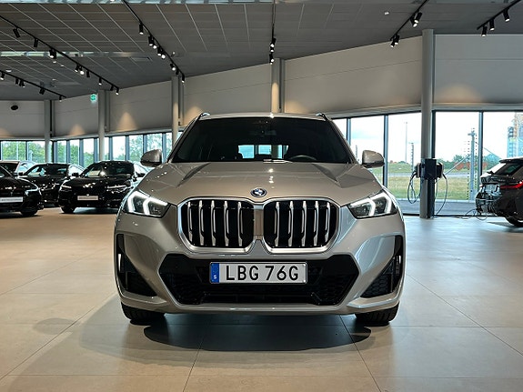 BMW X1 2 of 5