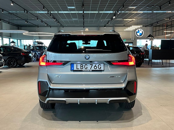 BMW X1 5 of 5