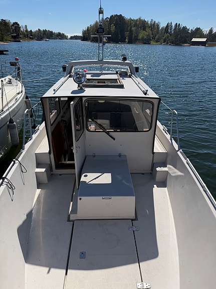 Hyttbåt Minor 710c 2 of 5