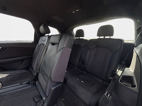 Audi Q7 19 of 24