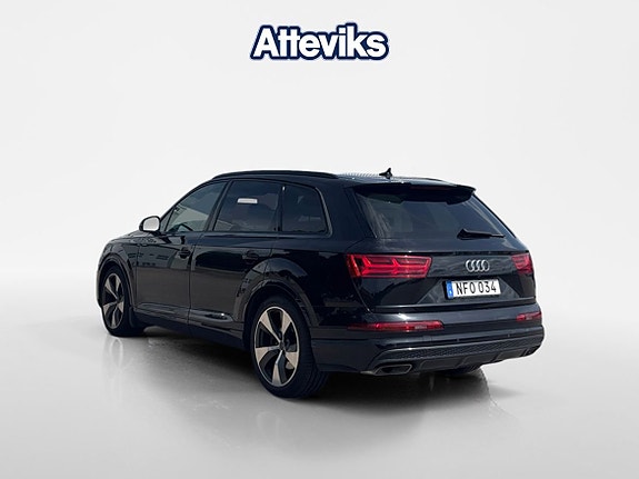 Audi Q7 5 of 24