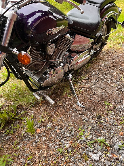 Yamaha XVS1100A 4 of 10