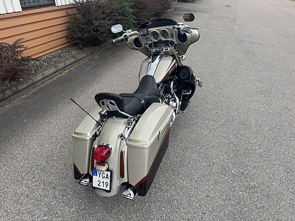 Harley-Davidson CVO 1,8 Street Glide 4 of 20