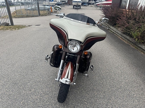 Harley-Davidson CVO 1,8 Street Glide 7 of 20