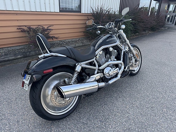 Harley-Davidson VRSCA V-Rod 1.1 2 of 11