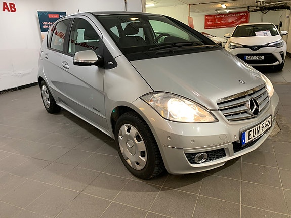Mercedes-Benz A180 22 of 26