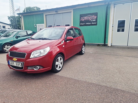 Chevrolet Aveo 8 of 17