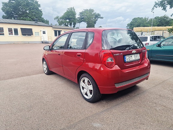 Chevrolet Aveo 6 of 17